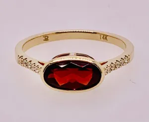 14K Diamond and Garnet Ring