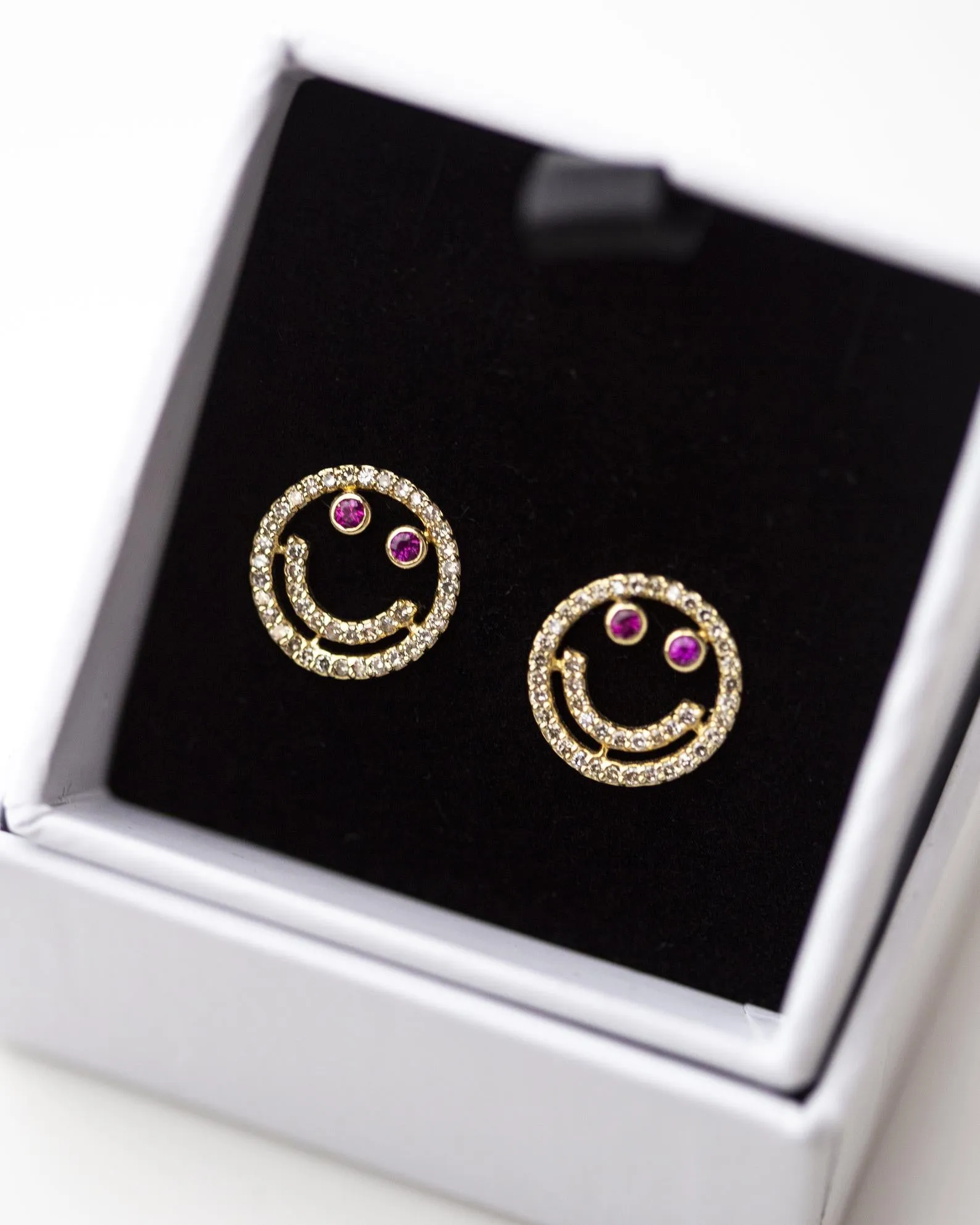 14k Diamond and Ruby Smiley face Stud Earrings