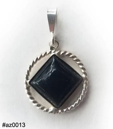 az0013- Onyx Symbol Pendant