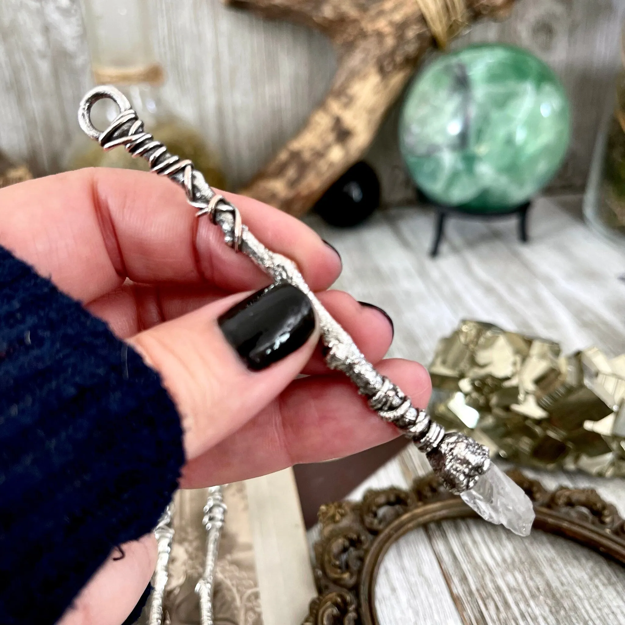 Crystal Wand Necklace Fine Silver Raw Crystal Point Necklace / Wizard Witches Wand Necklace Pendant