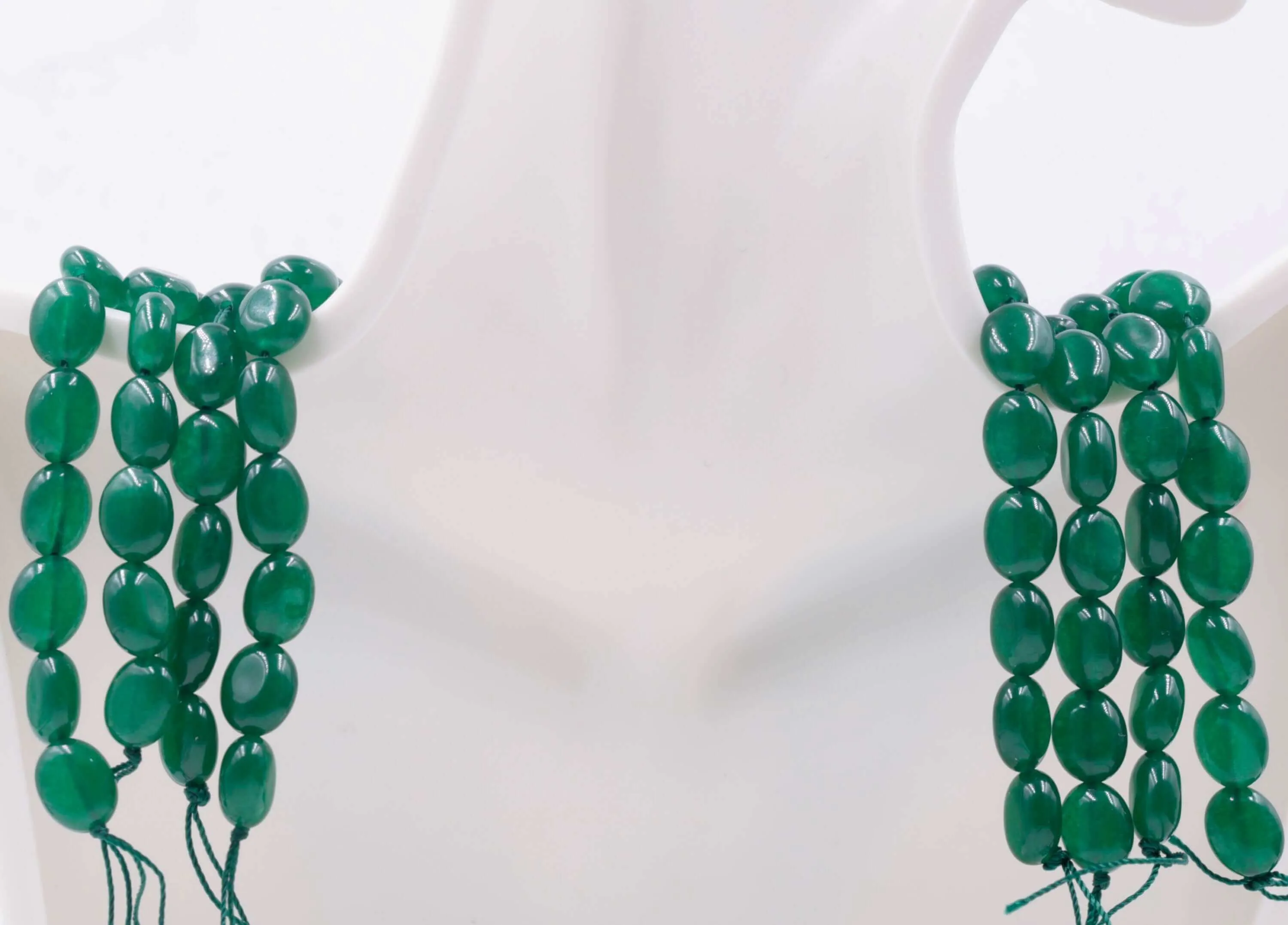 Emerald Green Quartz Unfinished Strand Green Quartz Beads Green Quartz Polished Oval Beaded Strand SKU: 113273