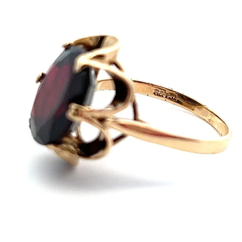 Garnet 9ct Yellow Gold Vintage Ring