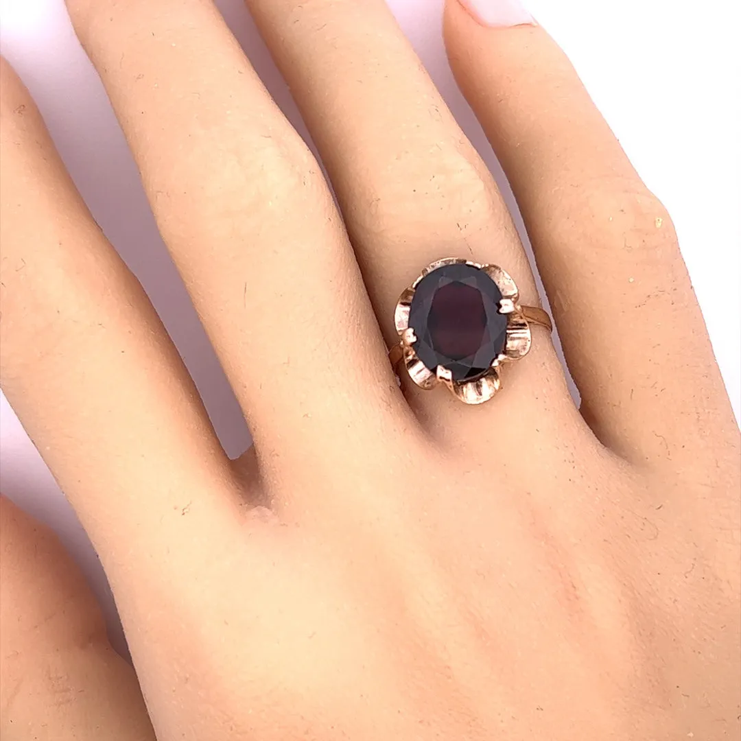 Garnet 9ct Yellow Gold Vintage Ring