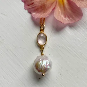 Gemstone necklace with rose quartz (pink) crystal and large pearl pendant on gold chain