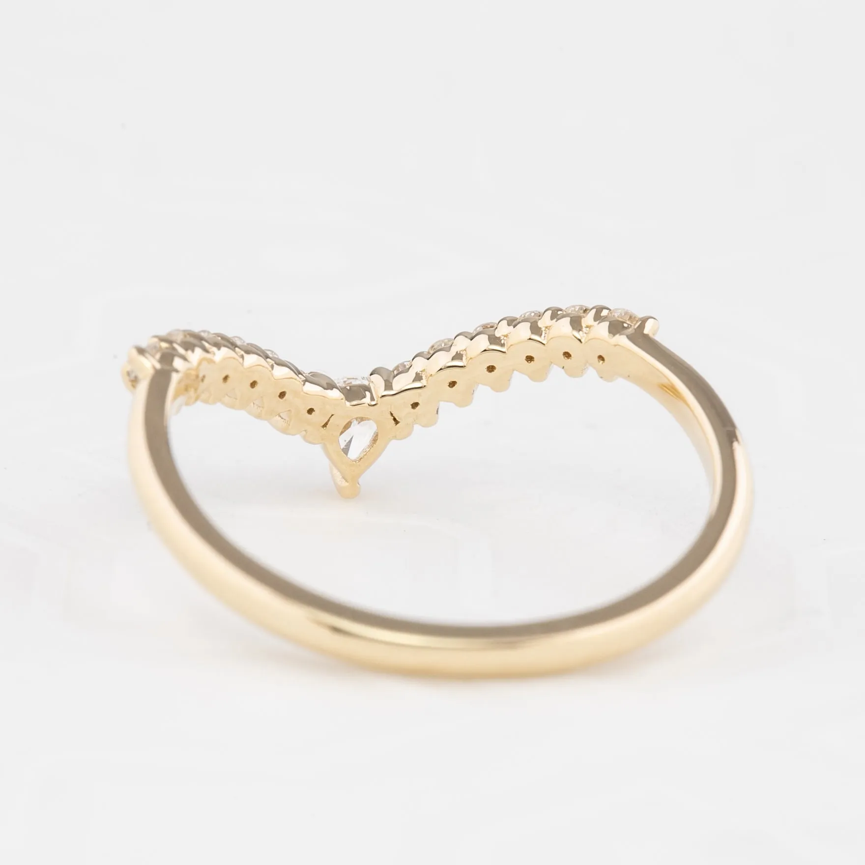 Luna Tiara Ring