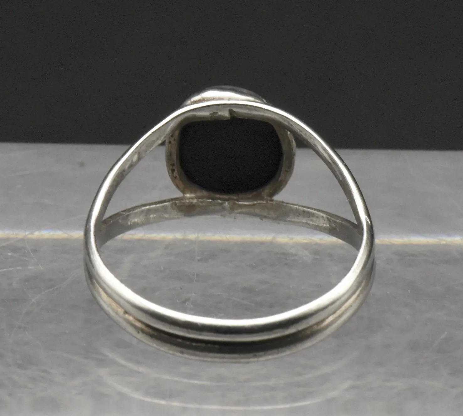 Vintage Handmade Black Onyx Silver Ring - Size 8.75